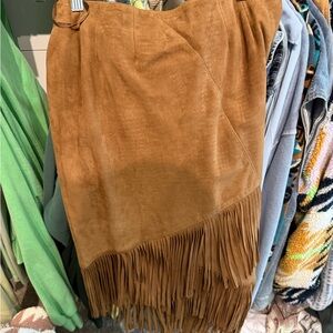 Fringed Tan Suede Skirt-100% leather-one imperfection